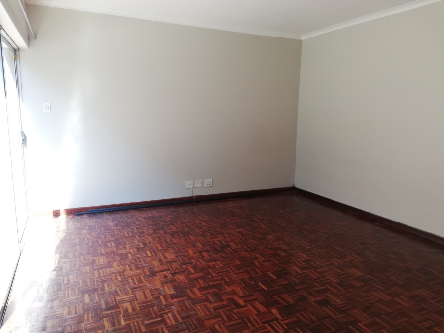 To Let 2 Bedroom Property for Rent in Penlyn Estate Western Cape